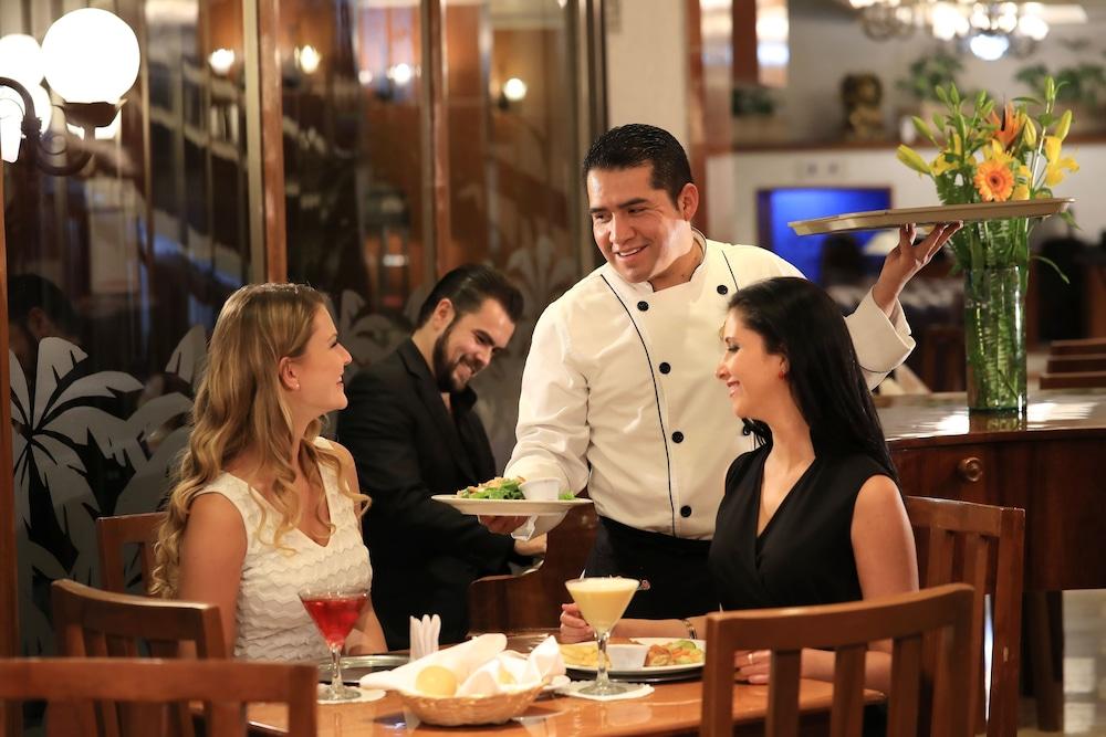 Hotel Ciros Pachuca Eksteriør billede