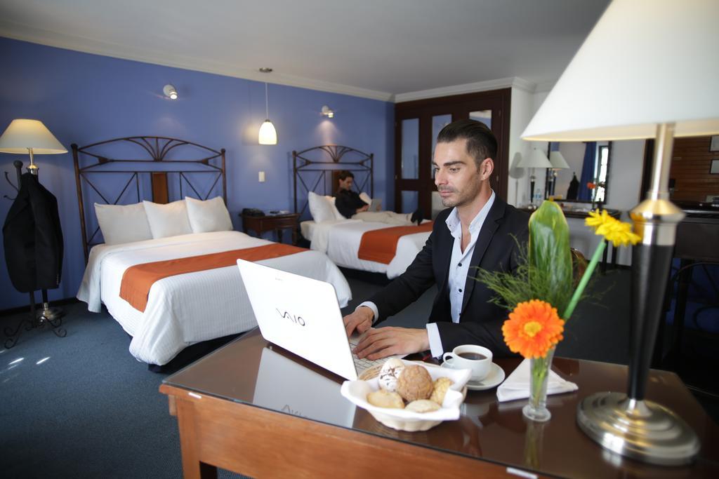 Hotel Ciros Pachuca Eksteriør billede