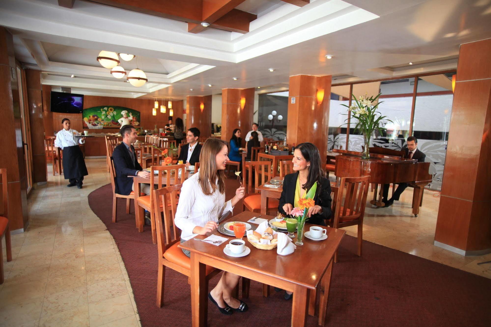 Hotel Ciros Pachuca Eksteriør billede