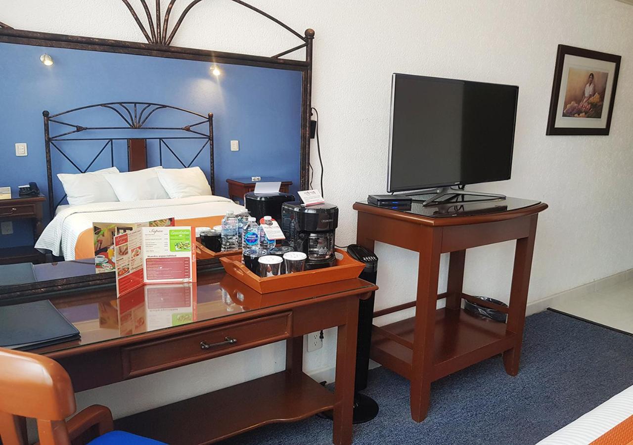 Hotel Ciros Pachuca Eksteriør billede